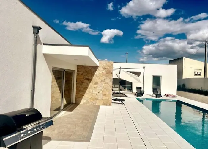 Quinta Chao Do Ribeiro * Carvalhal (Fundao)