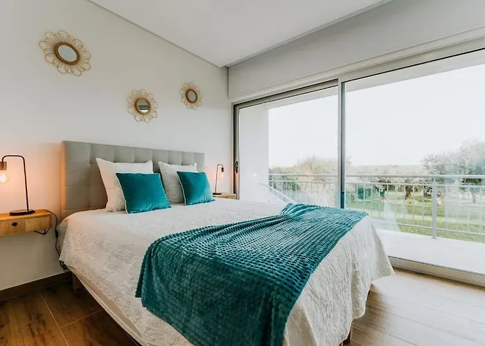 Hébergement de vacances Quinta Chao Do Ribeiro *